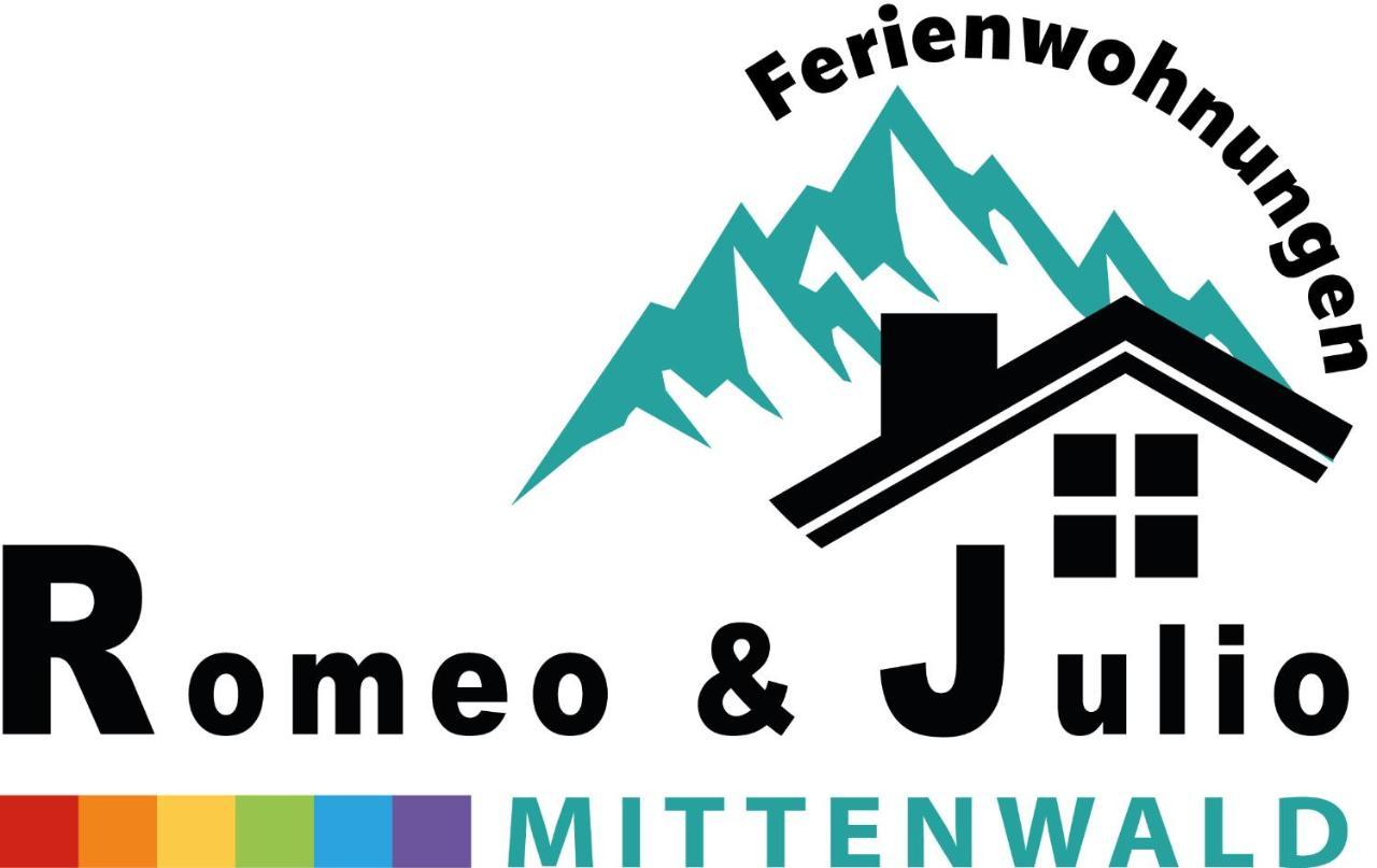 Ferienwohnungen Romeo-Julio-Митенвалд Екстериор снимка